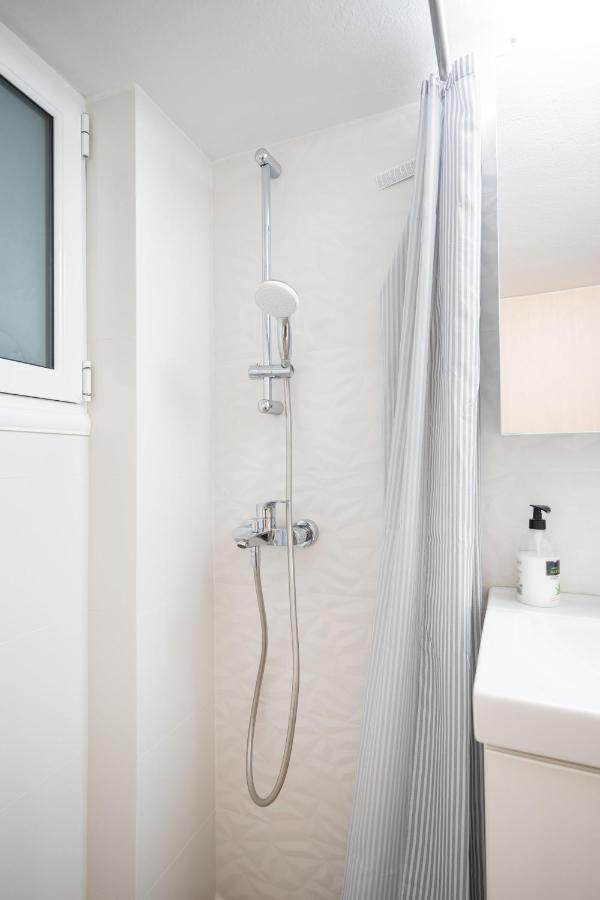 Apartament Athens Central Train St. Flat For 4 Pers By Mps Zewnętrze zdjęcie
